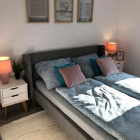 Gyoengye Delux Apartamento *