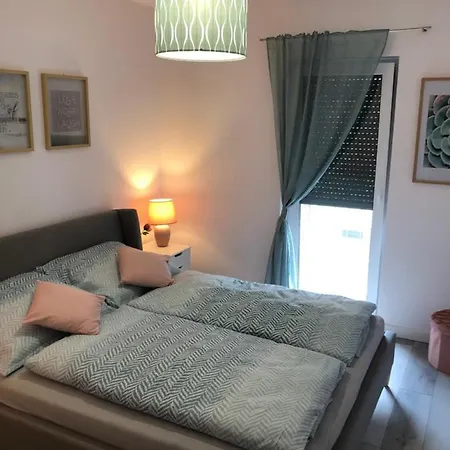 Apartamento Gyoengye Delux