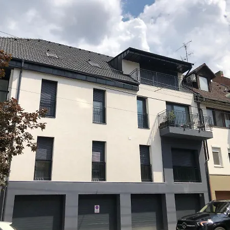 Gyoengye Delux Apartamento Szeged